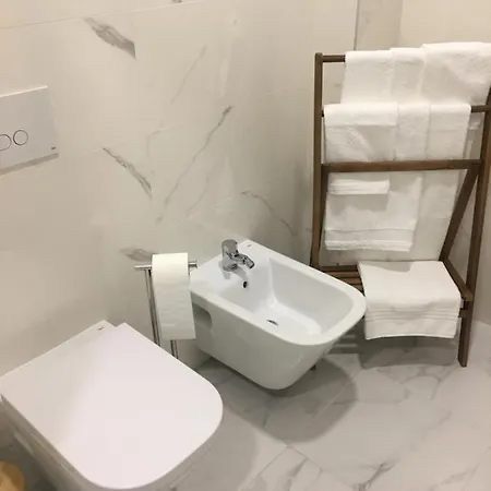 Marquês D'aveiro Apartamento